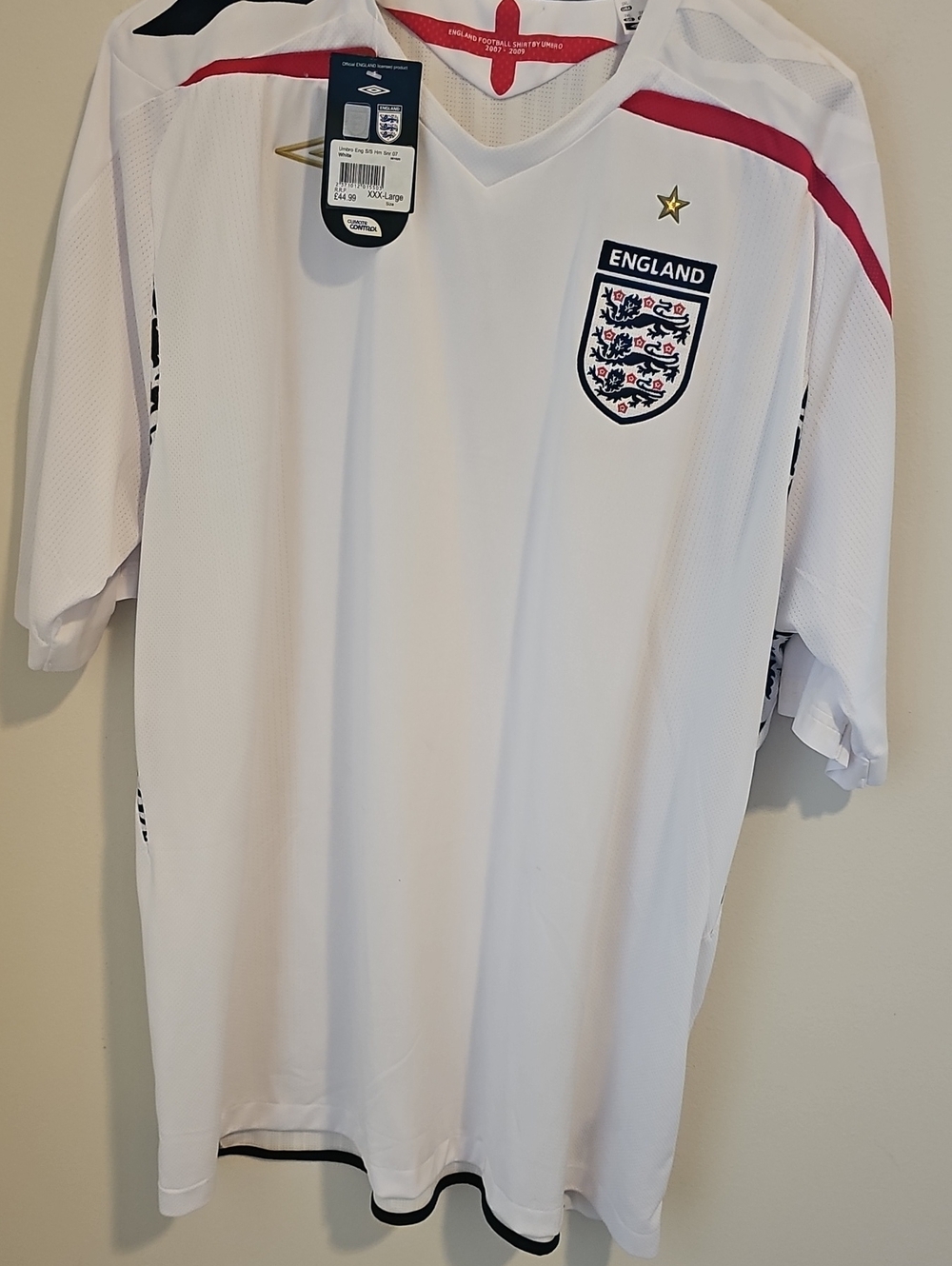 England Men’s White Football Jersey - Umbro. 2007-2009. NWT. Size 3XL